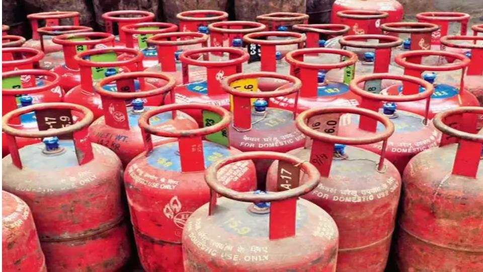 Domestic LPG Prices Up Rs 60, Commercial Cylinders Rise Rs 115 In India
