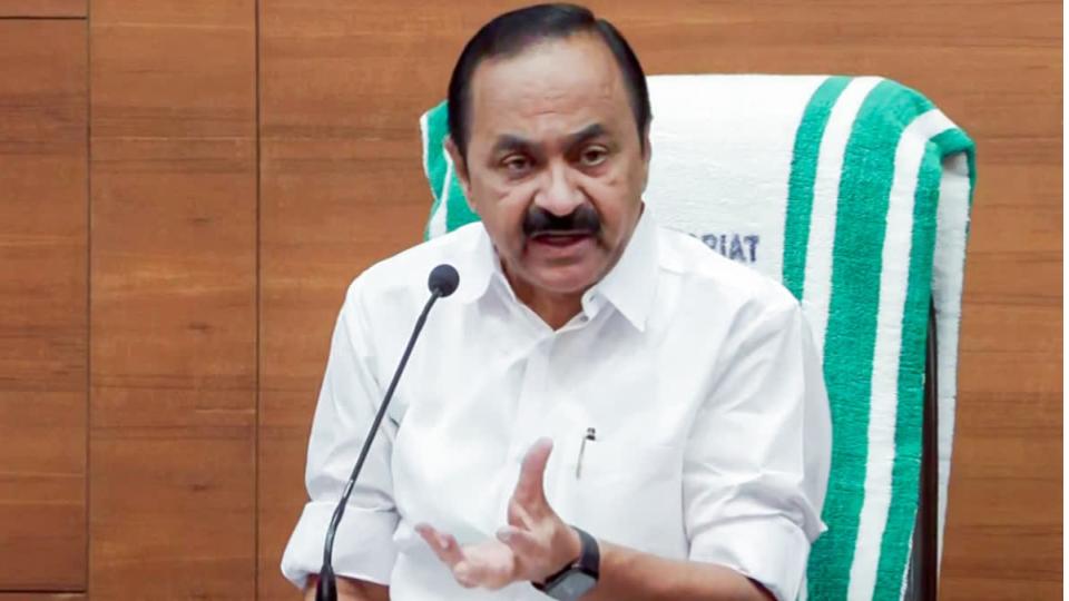 Congress leader arrested for allegedly blocking Kerala CM convoy