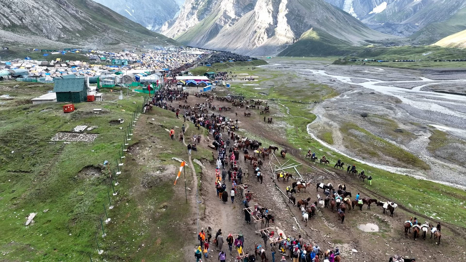 Over 93,000 pilgrims pay obeisance in first 5 days of Amarnath Yatra