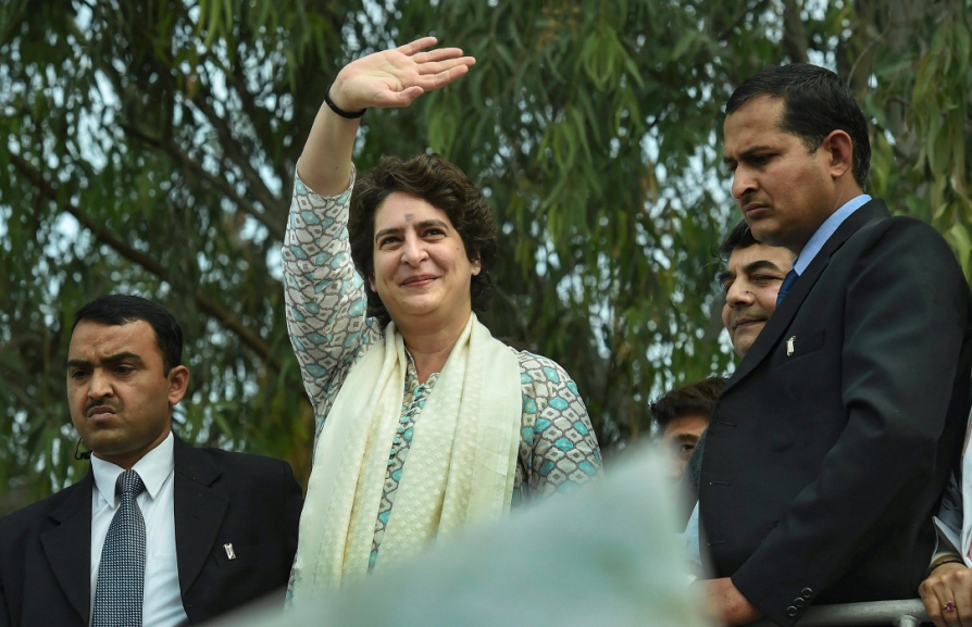 priyankaroarsintoupwithroadshow