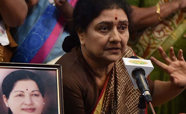 sasikalanatarajangets4yearjailtermindisproportionateassetscasebysupremecourt:whatnextfortamilnadu?