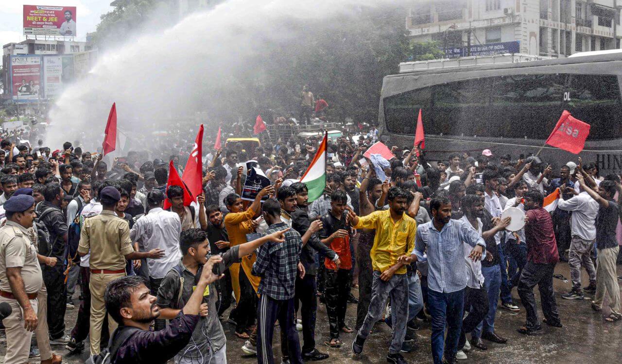 Bihar to withdraw FIRs against NEET protesters filed before July 26, release detainees