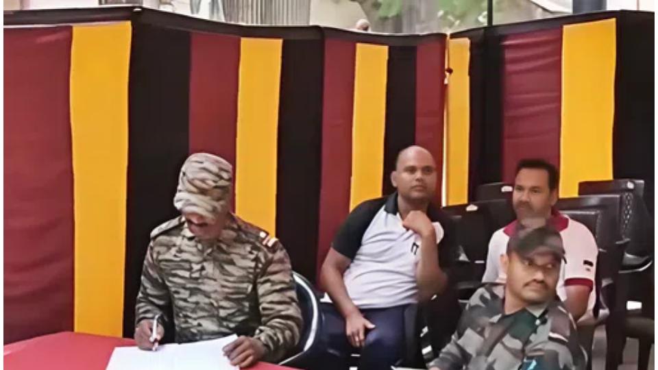 Indian army leads blood donation drive for Air India AI-171 crash victims