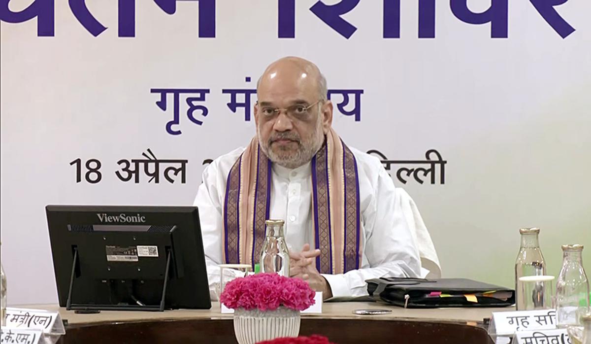 homeministeramitshahdirectsfasttrackconstructionofroadsandfencinginborderareas