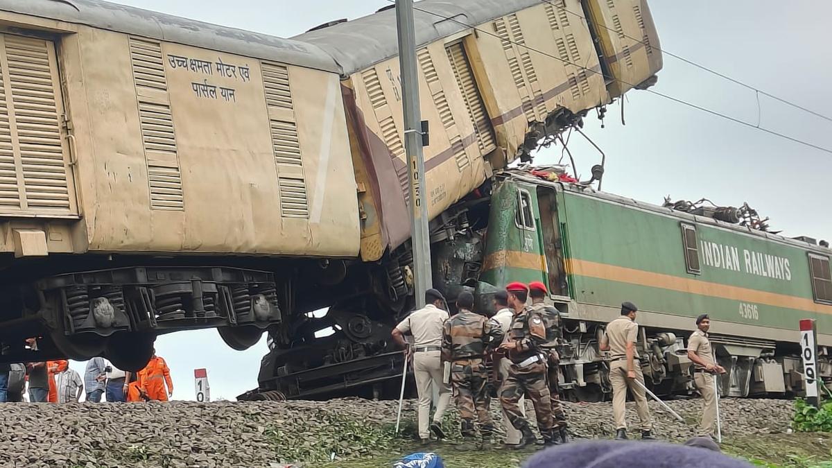 kanchanjungaexpressaccident:normalmovementoftrainsrestored