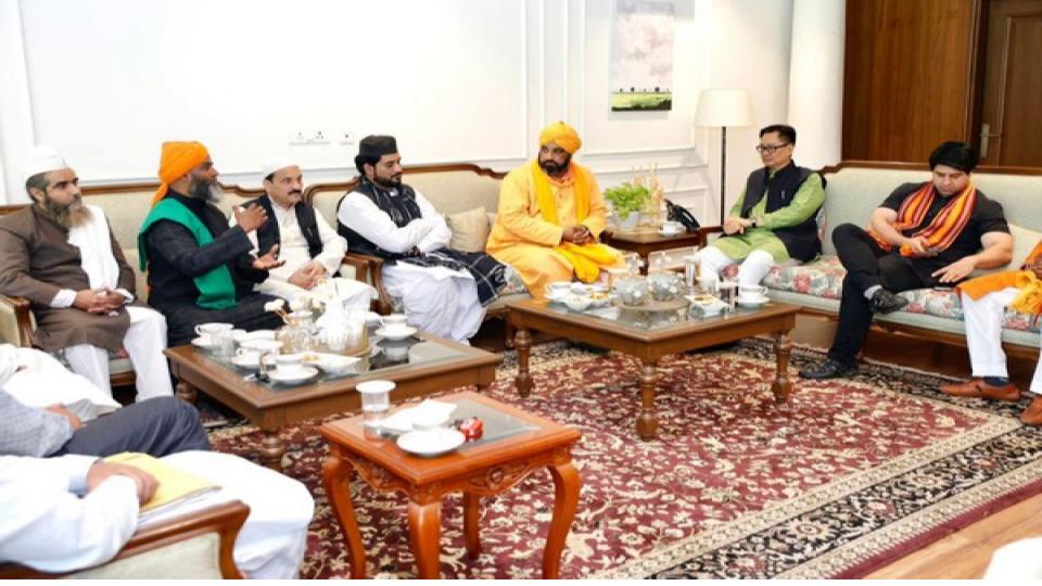 delegationofmuslimreligiousleaderscallsonunionminorityministerkirenrijiju