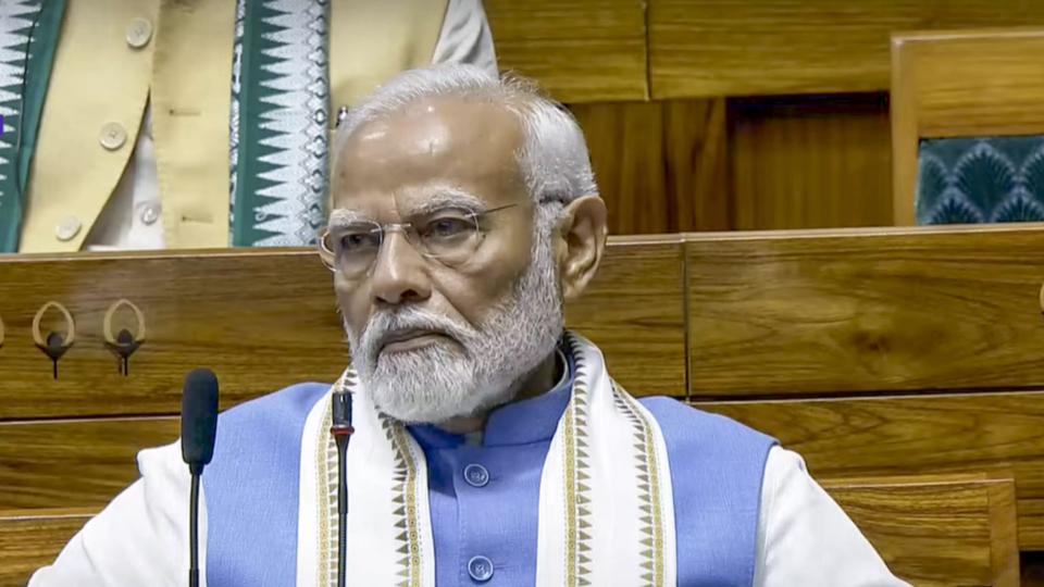 pmmodivowsstrictactionagainstneetexampaperleaks