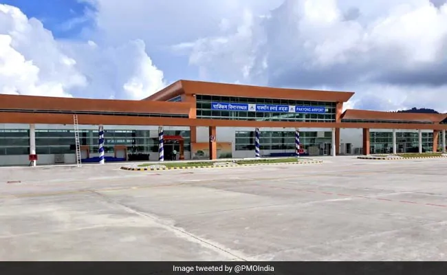 pmmodiinauguratesfirstairportofsikkim