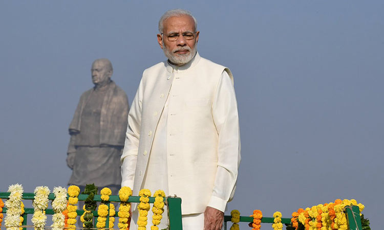 pmmodiunveilsstatueofunity
