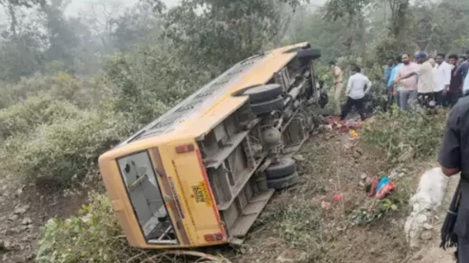 15 Passengers Sustain Injuries after KSRTC Bus Overturns