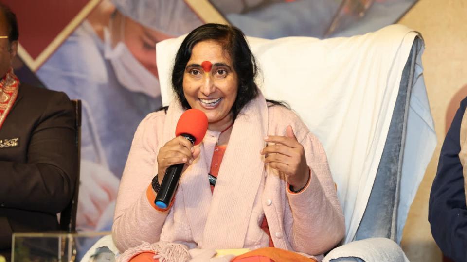 sadhvirithambaraknownforhatespeechreceivespadmabhushan