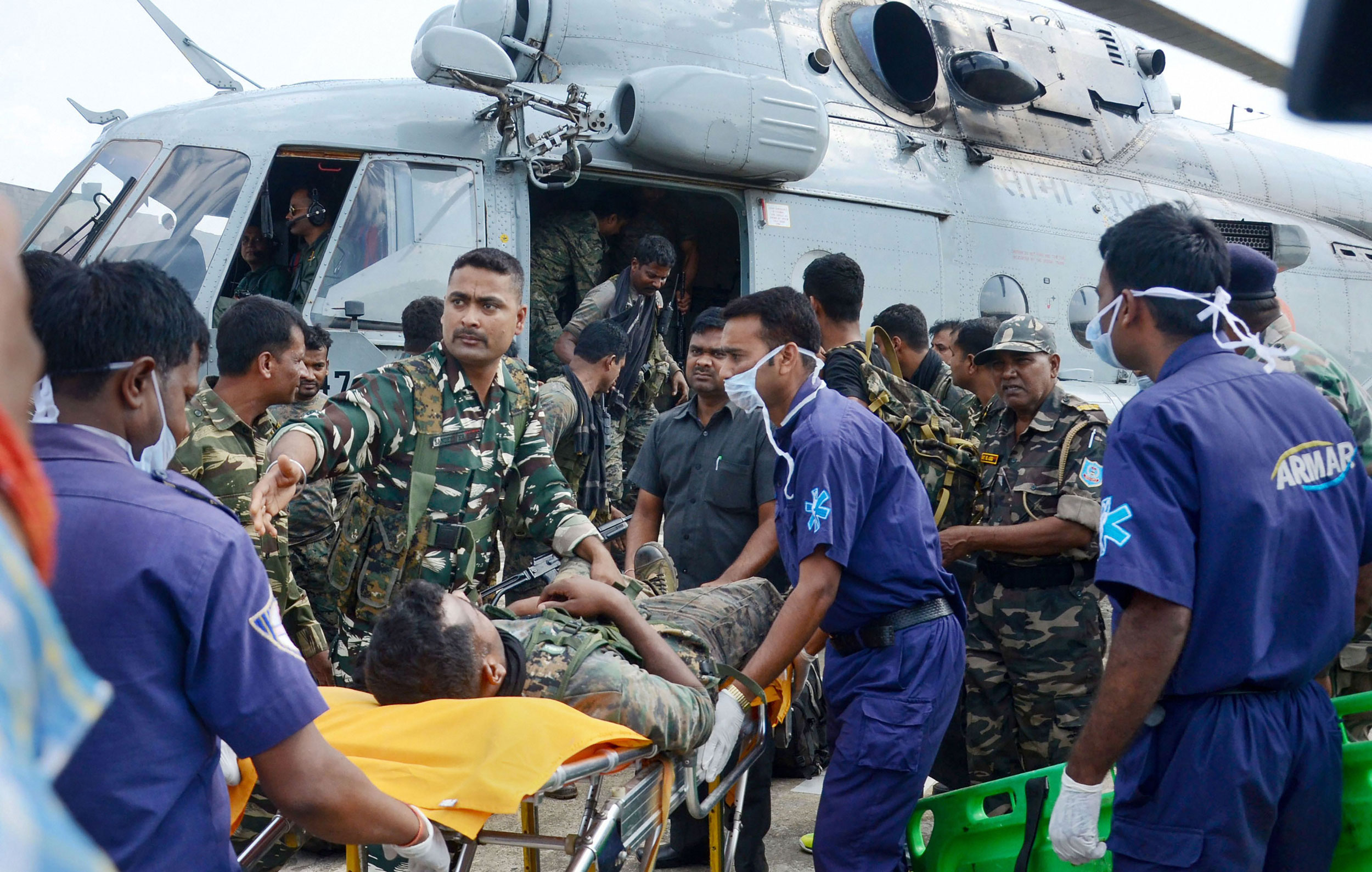 sixcrpfpersonnelinjurediniedblastinjharkhand