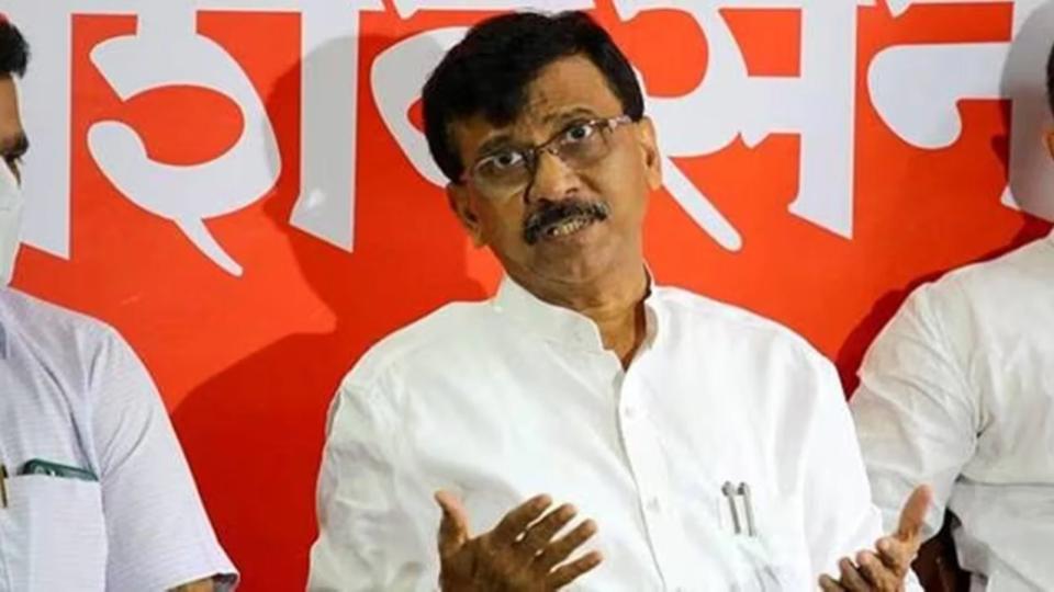 sanjayrauttakesswipeatcongress