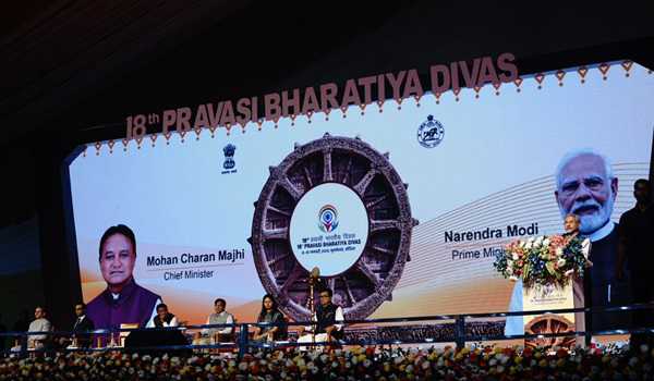 pmmodiinaugurates18pravasibharatiyadivasinbhubaneswar
