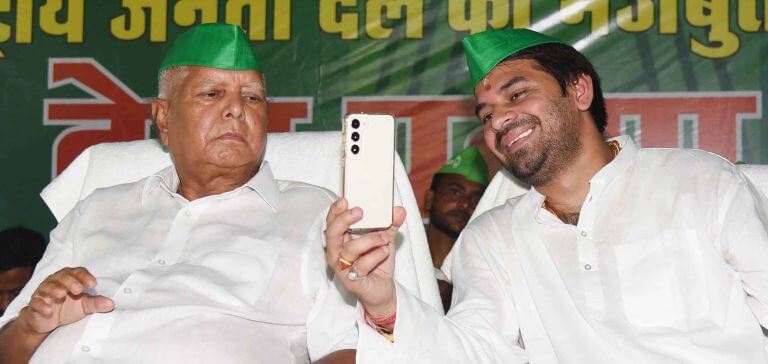 Lalu Prasad Yadav expells son Tej Pratap from party for 6 years over 