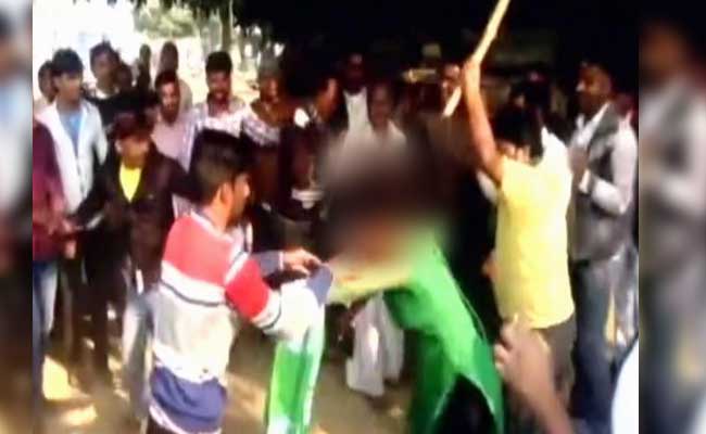 womanwhoprotestedgropingbeatenmercilesslyincrowdedmarketinupsmainpuri