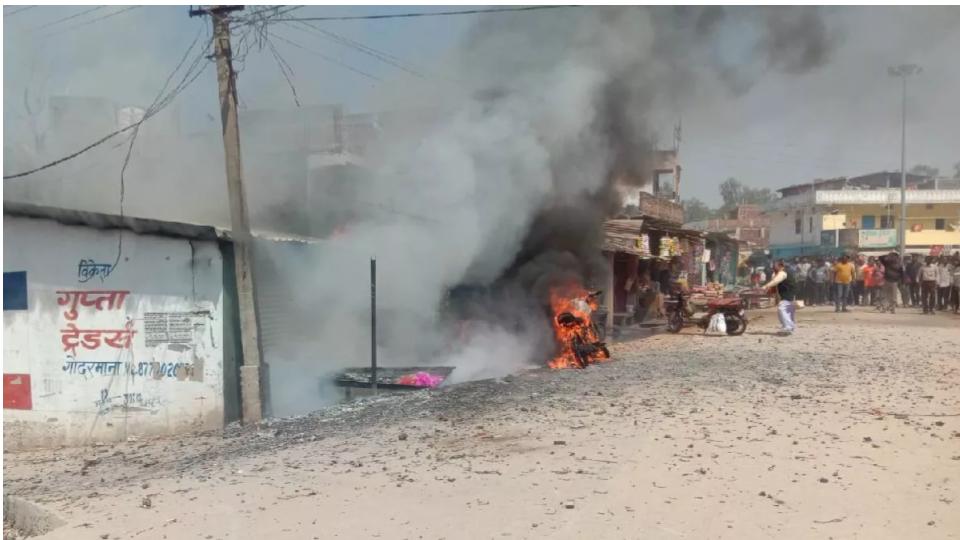 5killedinfirecrackershopblazeinjharkhand