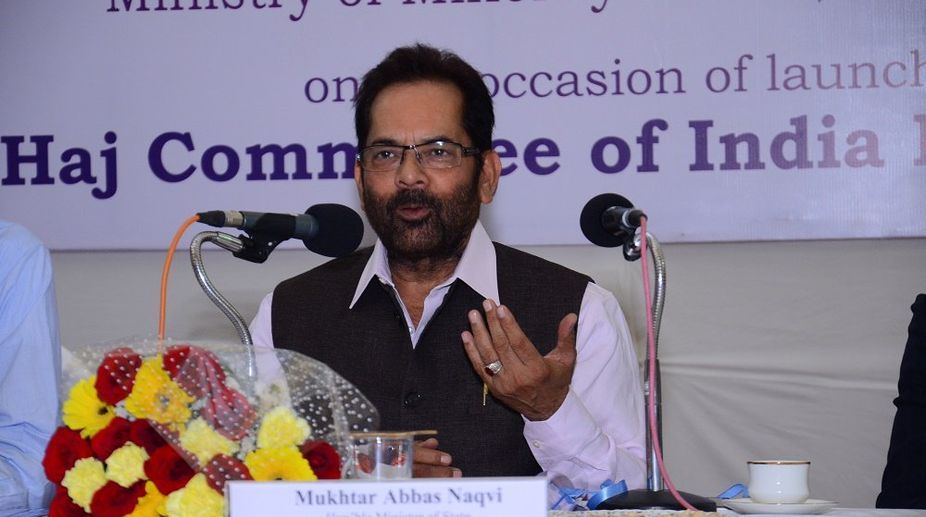 mukhtarabbasnaqviannouncedhajpolicyoftheyear2018