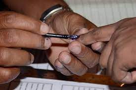 votingunderwayforfirstphaseofthreetierpanchayatelectionsinjharkhand