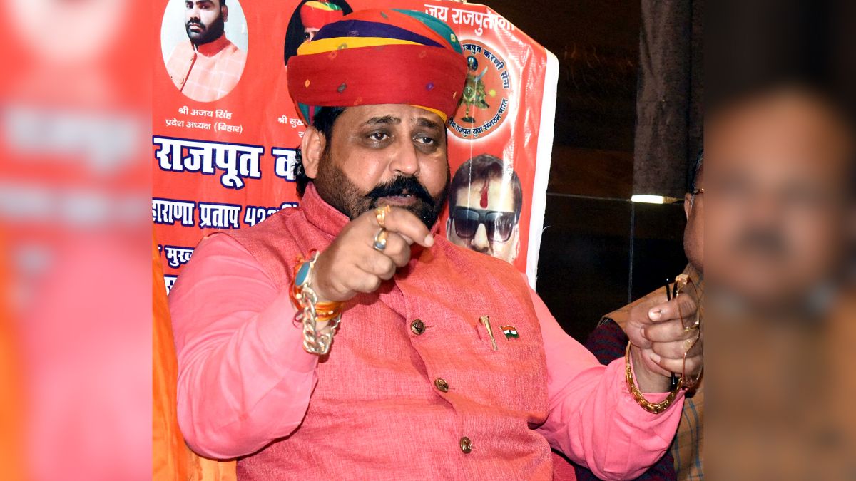 karnisenanationalpresidentsukhdevsinghgogamedishotdead
