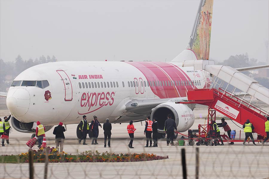 aiexpressflightdivertedtokochiduetobadweatheratcalicutairport
