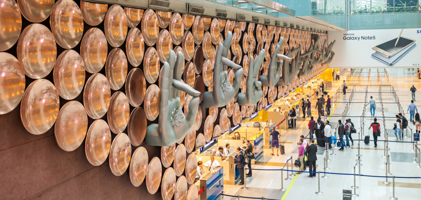 256passengersfromuklandindelhiairport