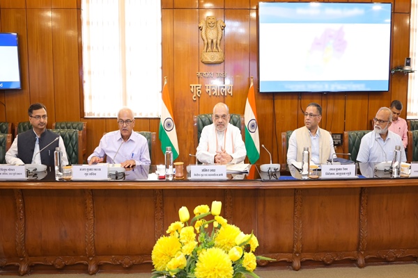 amitshahtoinitiatetalkswithmeiteisandkukistoironoutethnicissuesinmanipur