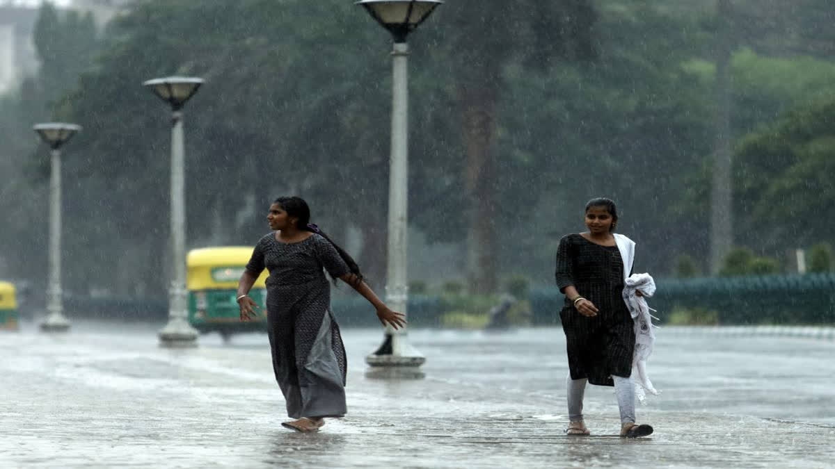 IMD predicts heavy rainfall over Himachal & Rajasthan