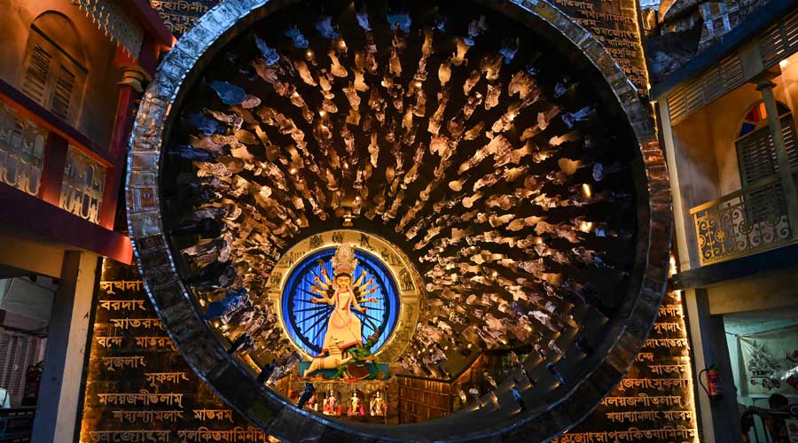 grandcarnivaltoshowcasetopkolkatadurgapujas