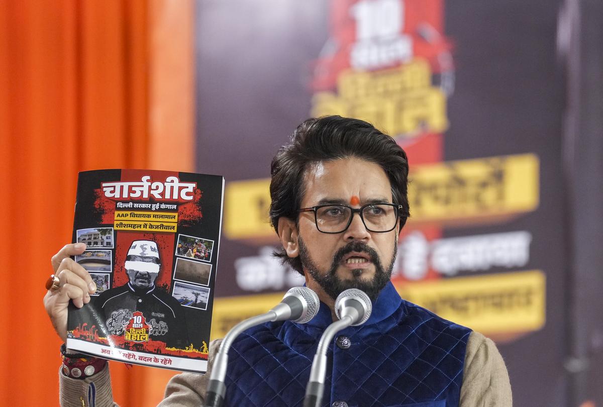 bjpreleaseschargesheetagainstdelhigovtaheadofassemblypolls