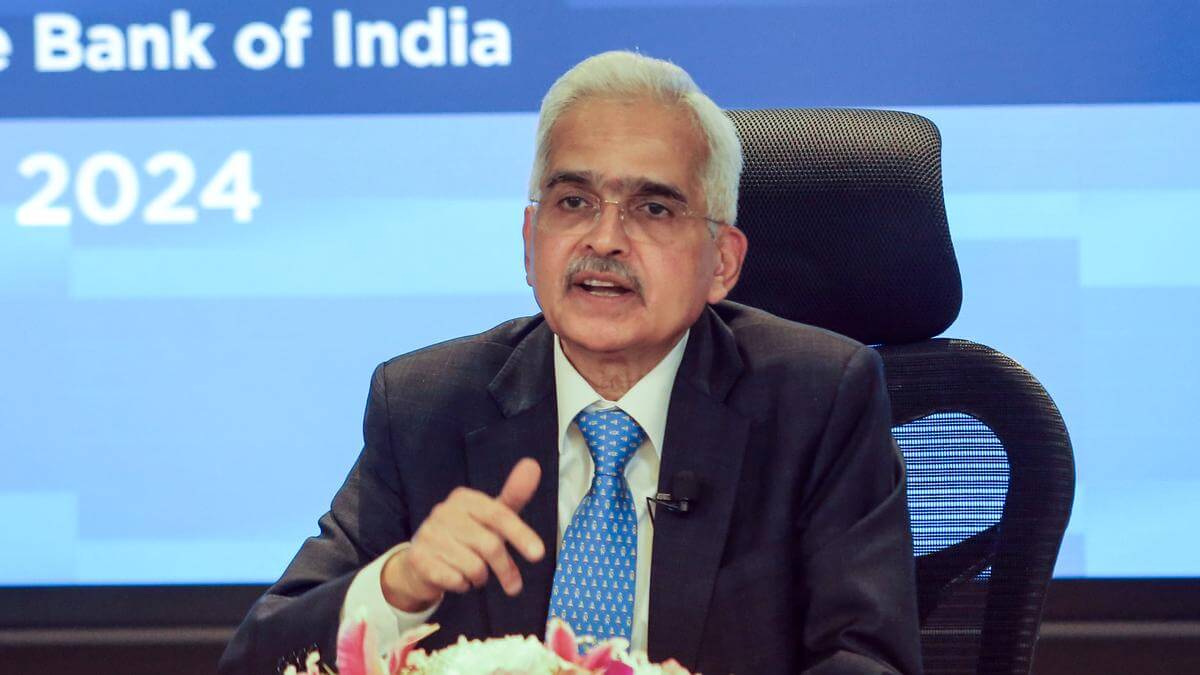 formerrbigovernorshaktikantadasappointedprincipalsecretarytopmmodi