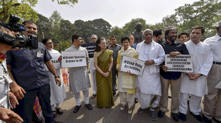 governmentanditsalliesthathavenotbeenallowingparliamenttofunctionsaidsoniagandhi