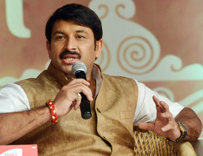 manojtiwarisaysaapnowstandsintheleagueofclanpolitics
