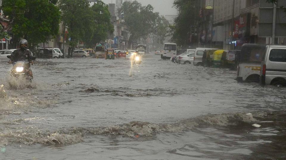 heavyrainlashesinpartsofrajasthan