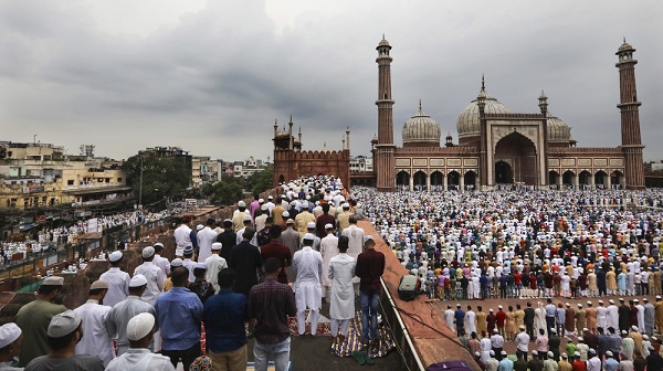 acrossindiamuslimsperformedeidaladhaprayerpeacefully