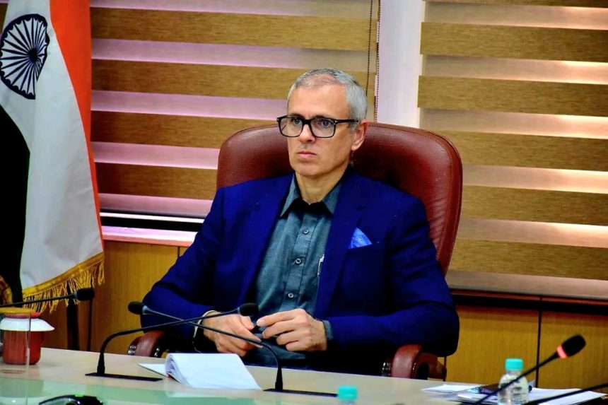 J&K CM reviews highway, expressway, tunnel projects