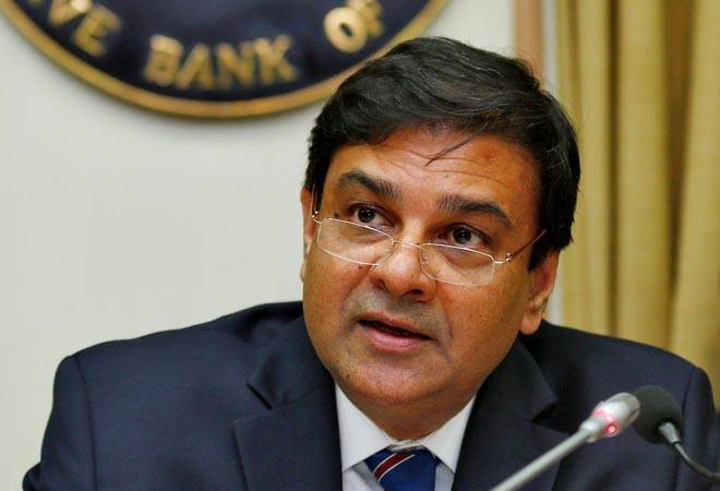 rbiguvgetspayhike;monthlybasicjumpstors25lakh