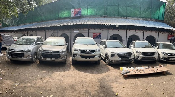 rs10crorevillagovtlinks3wivesmeetthemanwhostole5000cars