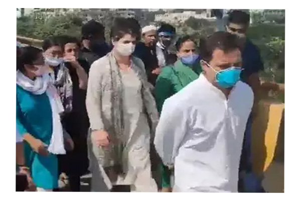rahulgandhipriyankagandhivadraonpadyatratohathrasafterconvoystoppedingreaternoida