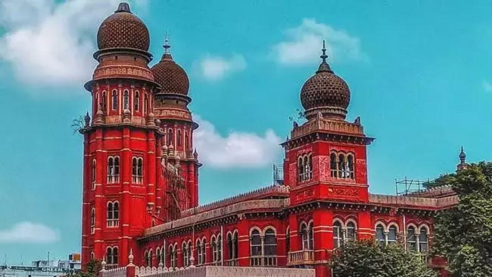 DMK Moves HC Against Construction of Secretariat at Pattinapakkam