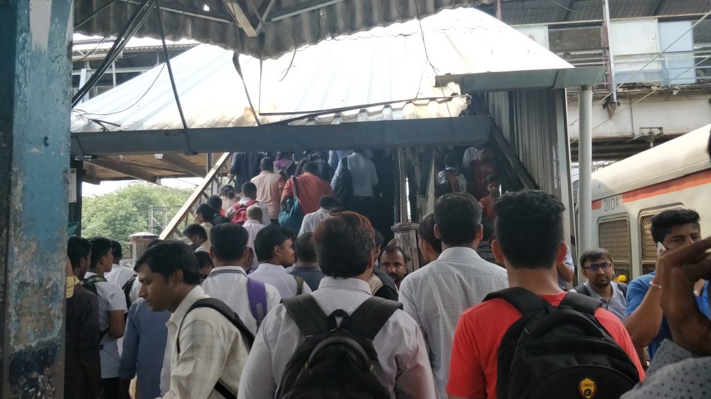 22deadinstampedeonfootoverbridgeinmumbai