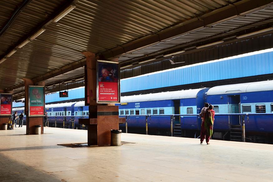 maoistsattackodisharailwaystationtoopposemodivisit