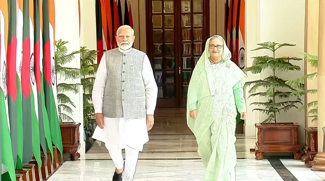 pmmodiholdsextensivetalkswithbangladeshcounterpartsheikhhasina