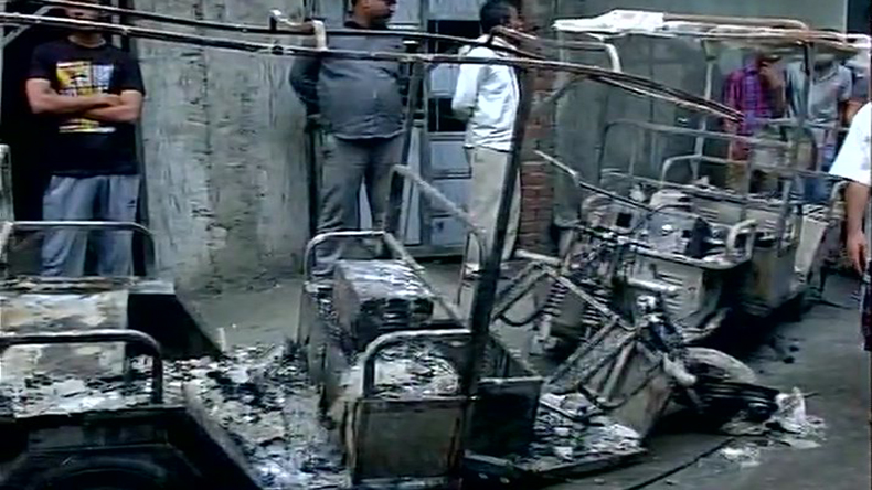 3peoplekilledafterfirebreaksoutinbuildingindelhi