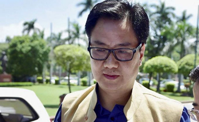 rahulgandhisremarkaboutpmmodibiggestjokeoftheyear:kirenrijiju