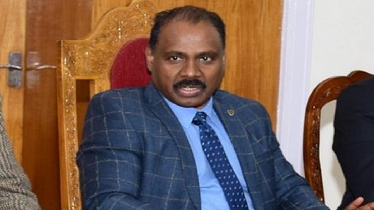 formerjkltguvgirishchandramurmutobenewcagofindia