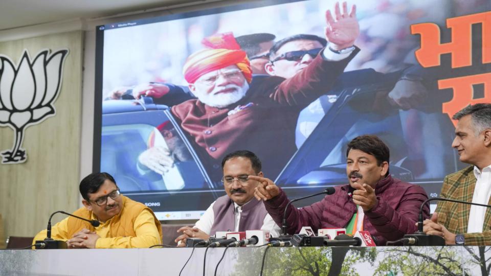 bjplaunchesnewcampaignsongthreedaysbeforedelhipolls