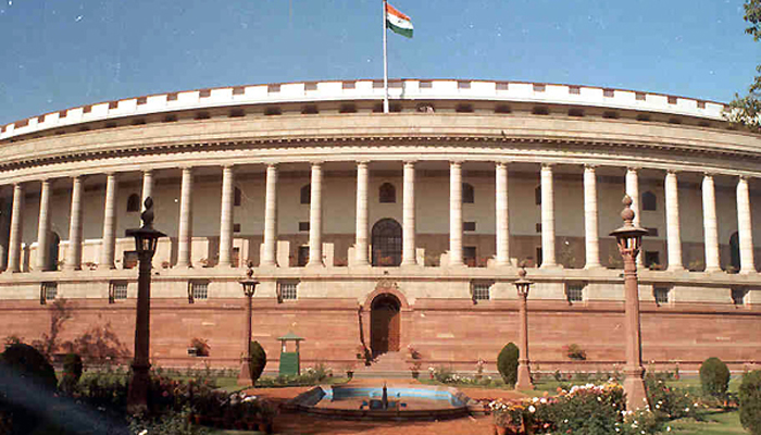 congressraisesissueofappointmentofgoelasngtchairmaninloksabha
