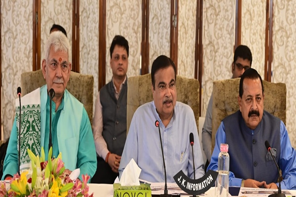 nitingadkarichairshighlevelmeetinginsrinagartoreviewprogressofjkroadprojects