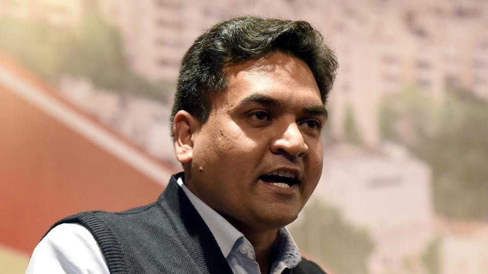 sackeddelhiministerkapilmishrasayshewillrevealnamesofaapleaderslinkedtowaterscamatrajghattoday